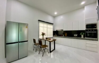 Pool Villa หรูในจังหวัดเชียงใหม่ สไตล์ Modern Luxury ฟังก์ชันจัดเต็ม